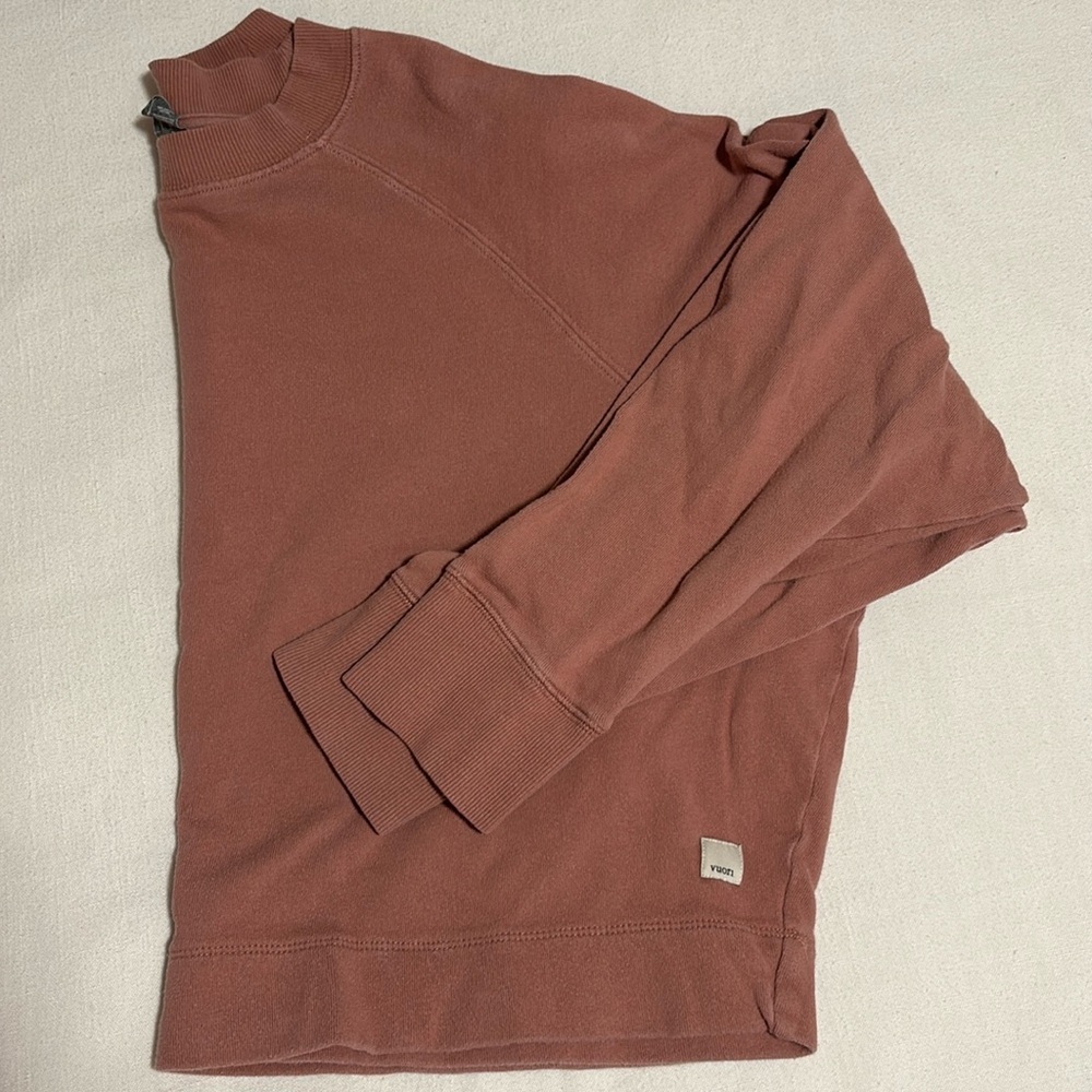 Vuori Size XS Crewneck